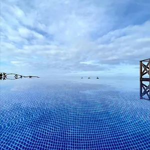 https://modular.madeira-islandshotels.com