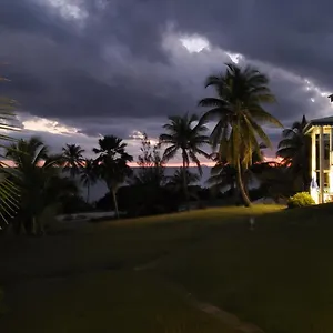 https://studio-cocosoleil-balcon-vue-mer-au-manganao.comcaribbean.com
